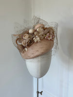 Load image into Gallery viewer, Vintage Flower Pillbox