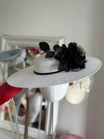 Load image into Gallery viewer, Rose Boater