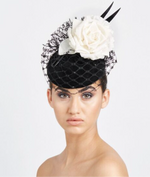 Load image into Gallery viewer, Kate -winter