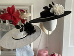 Load image into Gallery viewer, Rose Boater
